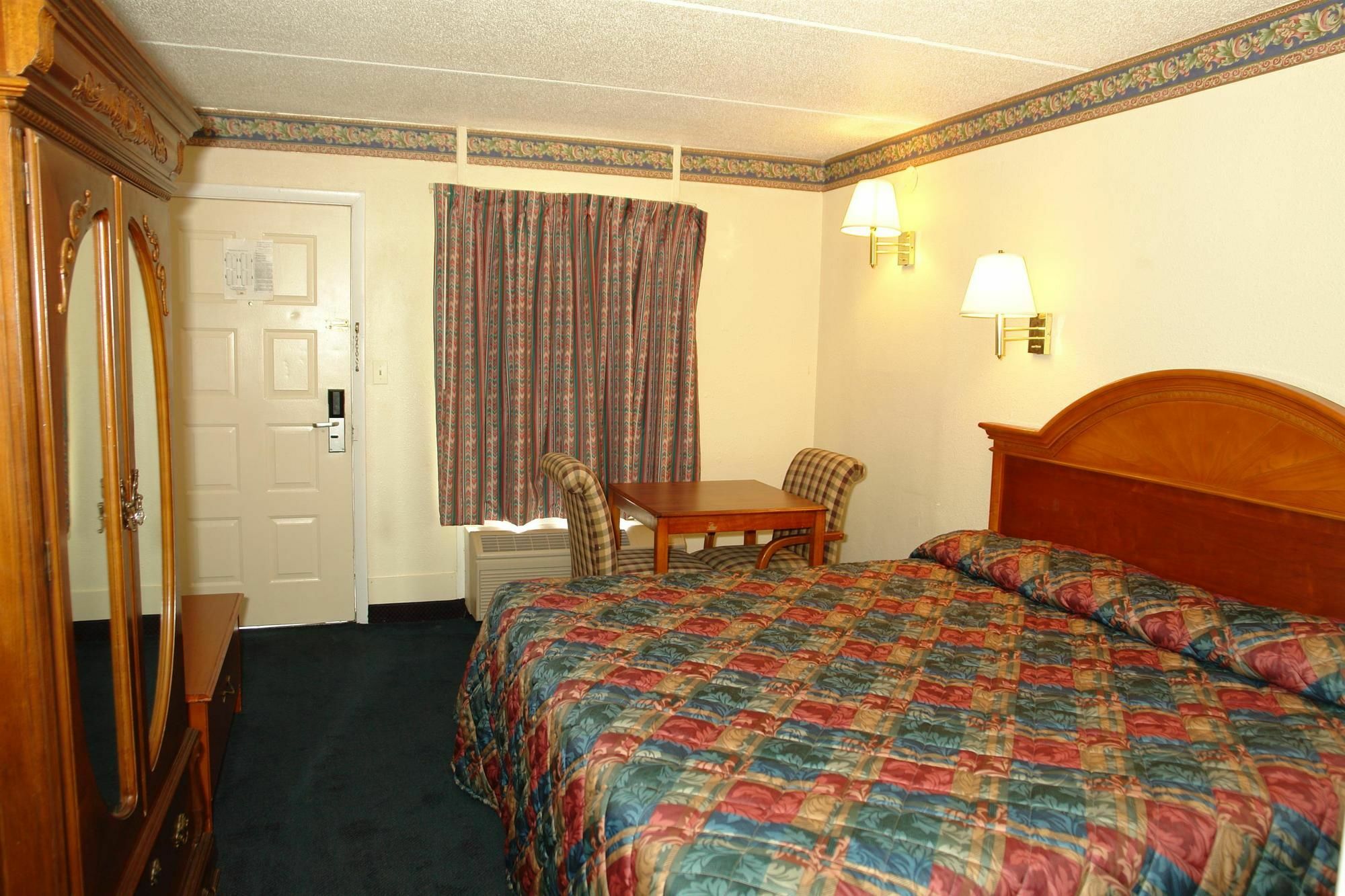 Days Inn By Wyndham Knoxville North Powell Cameră foto